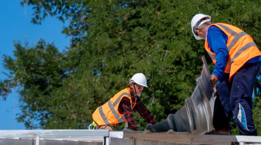 Roof maintenance in Clarksville, AR